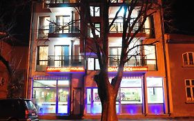 Lombardi Family Hotel